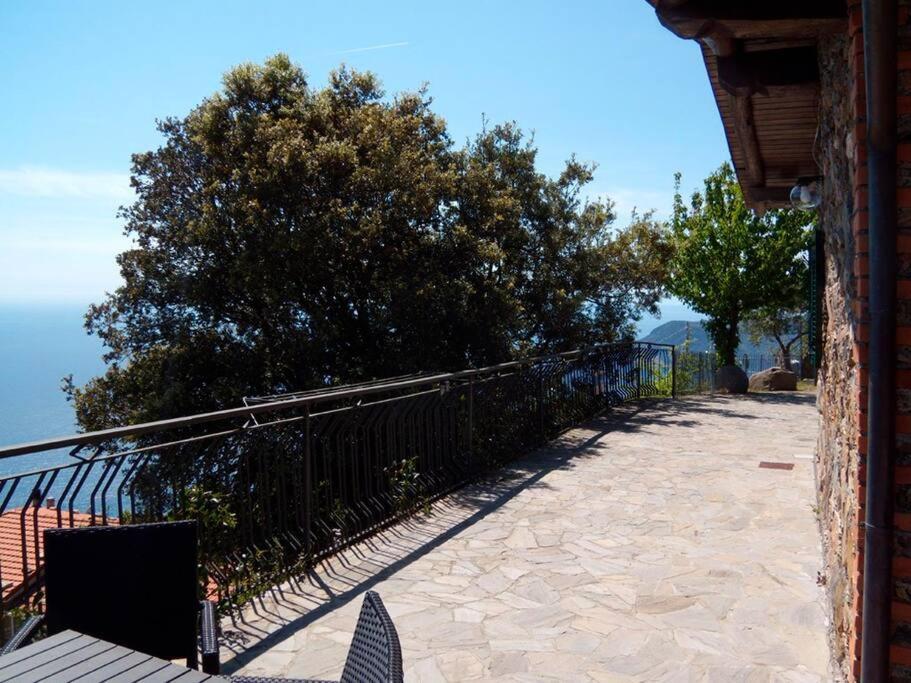 Nature&Sea Chalet Corniglia Exteriör bild